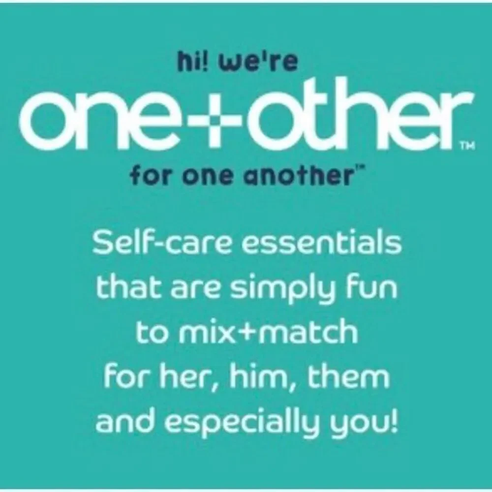 ONE + OTHER & GOUMIQI - NWTIB Bundle of Cosmetic Blender Sponges. 9 Total.
